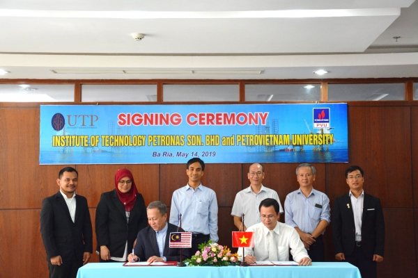 Lễ ký kết thoả thuận hợp tác giữa Viện Công nghệ Petronas thuộc trường Đại học Kỹ thuật Petronas (UTP) và Trường Đại học Dầu khí Việt Nam