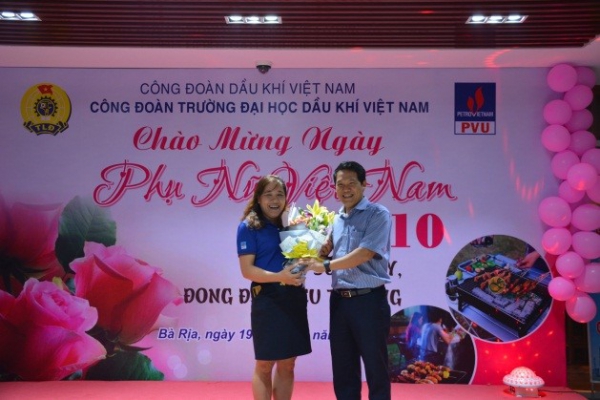 Trường Đại học Dầu khí Việt Nam (PVU) tổ chức Meeting chào mừng Ngày Phụ nữ Việt Nam 20.10